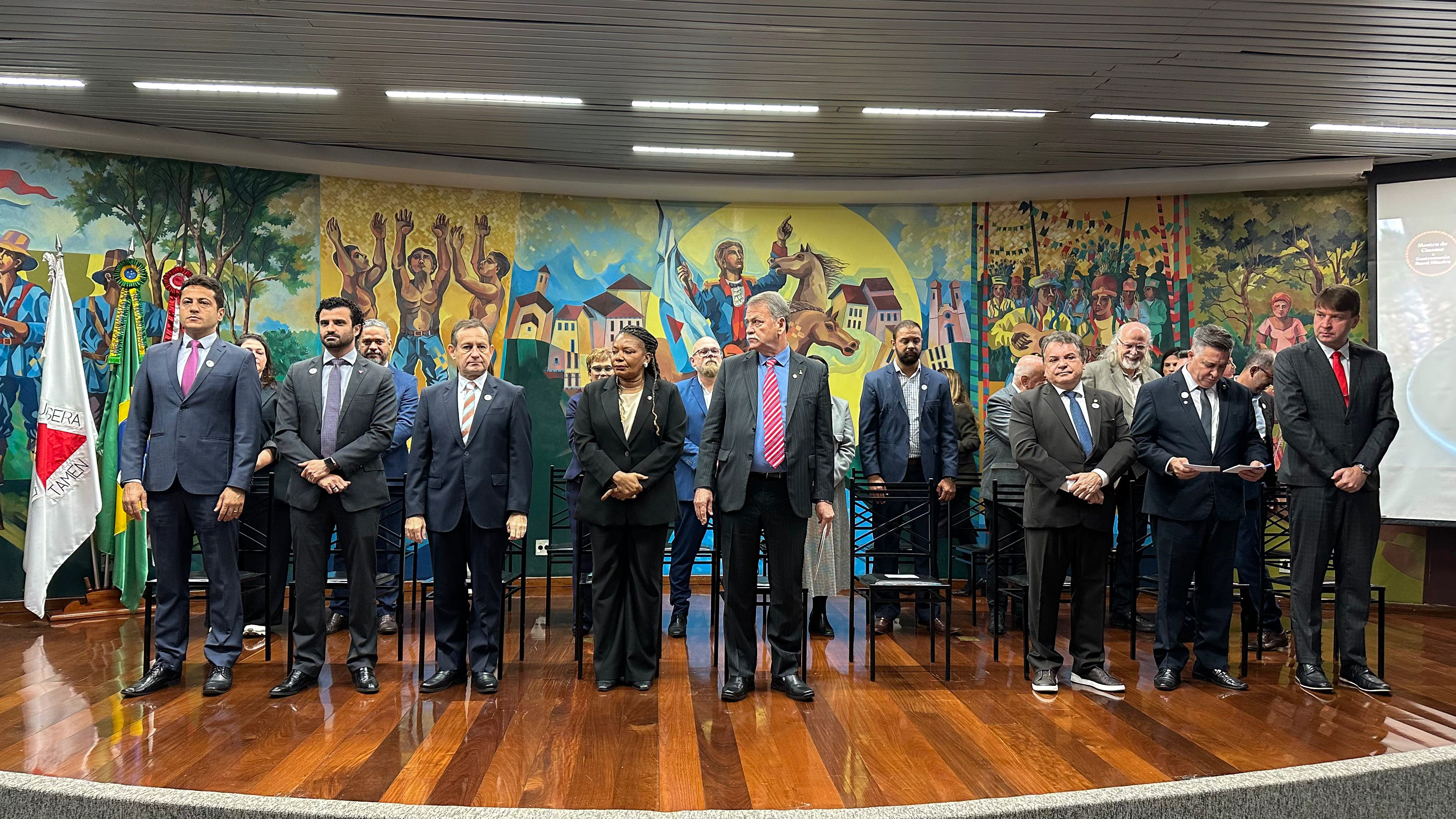 Membros da Ampcon prestigiam o Seminário “Cultura, Controle e Direito”, promovido pelo TCE-MG