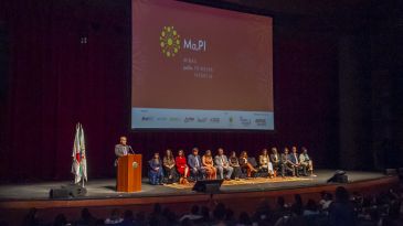 1ª Tesoureira da Ampcon participa do lançamento do Projeto “Minas pela Primeira Infância”